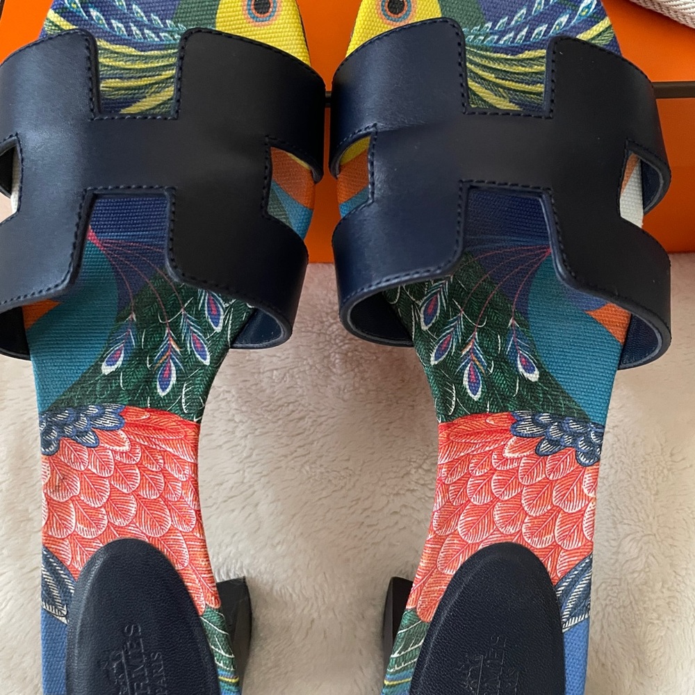 Hermes Oasis Sandals - Picture 3 of 7